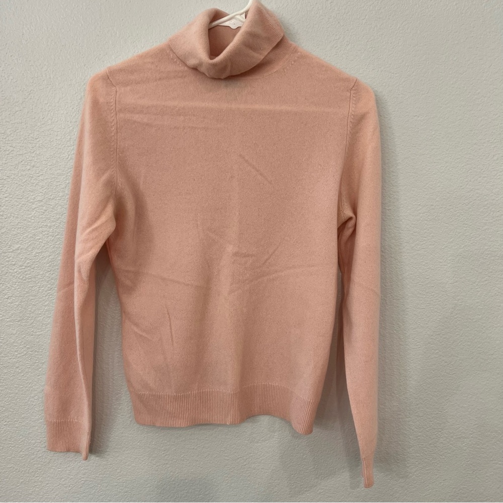 NWOT. Cashmere Turtleneck from Brooks Brothers 346. Light Pink. Size Small